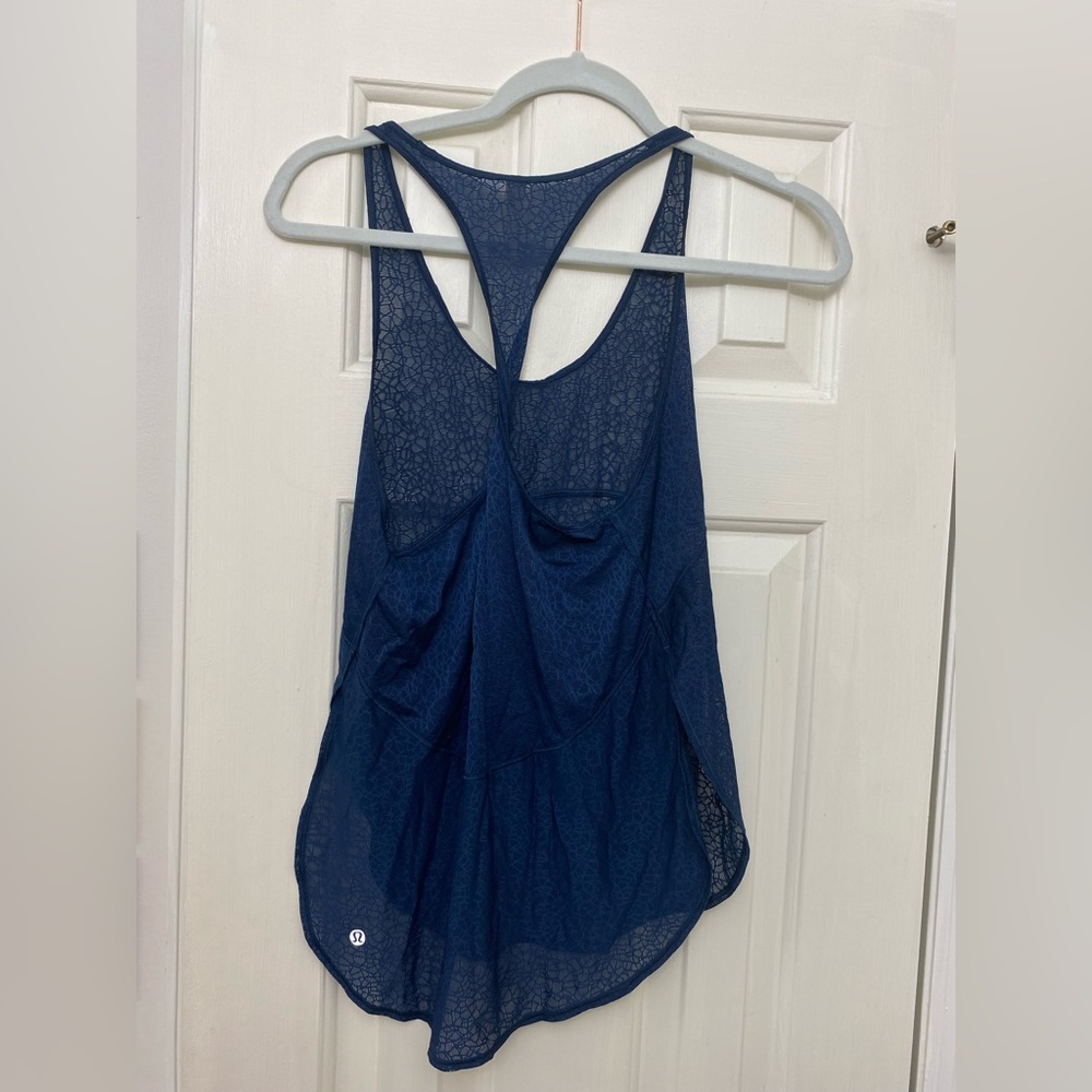 Lululemon Navy Tank Tops Size 4 AND a Size 8!!! - Picture 3 of 5